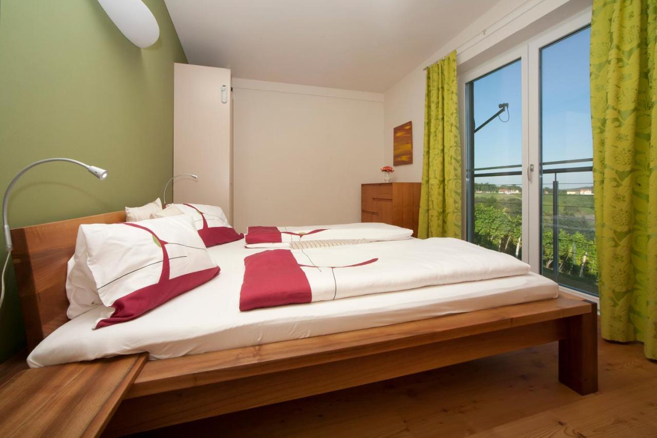 Ferienhaeuser Im Weingarten Fehring Екстер'єр фото